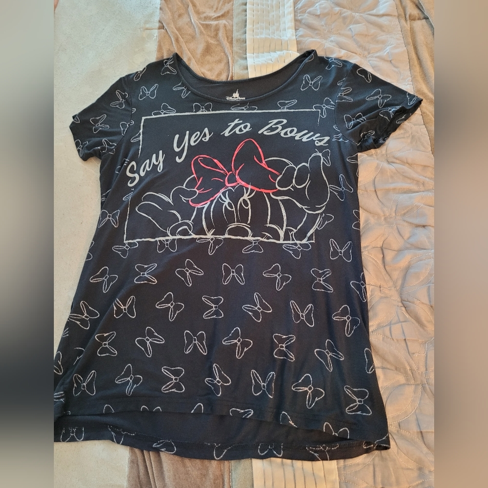 Disneyland Mini Mouse womens t-Shirt size Large